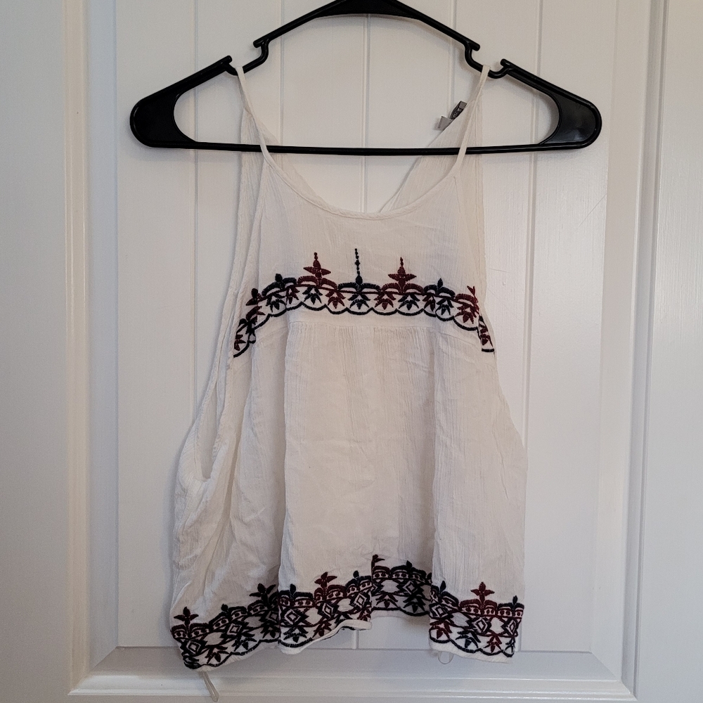 ⚠️BOGO⚠️White top